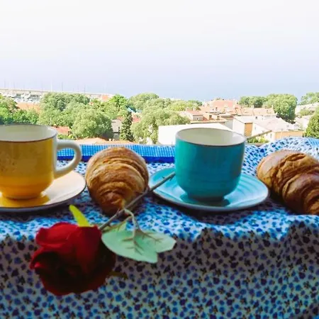 Apartment Lilly In With Amazing View *