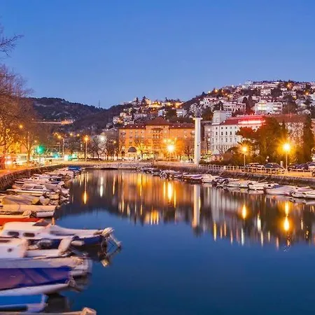Lilly In With Amazing View * Rijeka