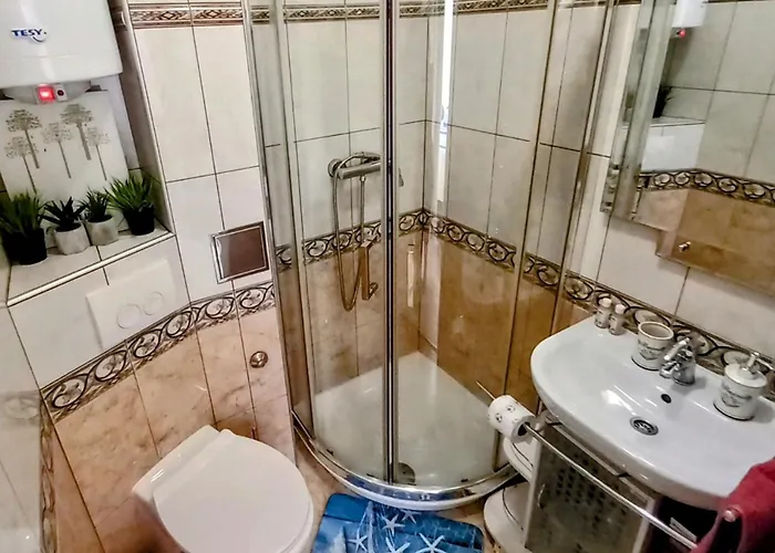 Lilly In With Amazing View Apartament